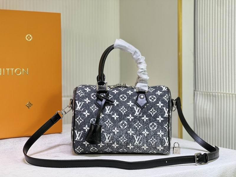 LV Handbags 541